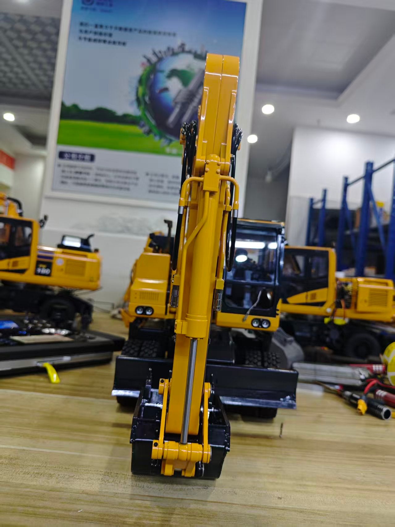 1/12 PW-180 RC Hydraulic Mobile Excavator