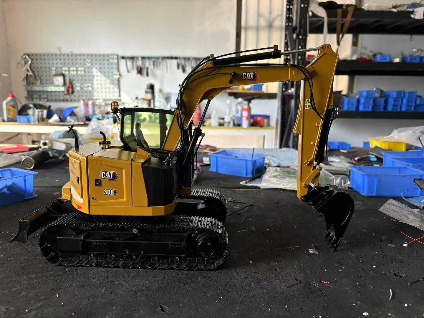 BMG 1:14 C308 Hydraulic Mini Excavator