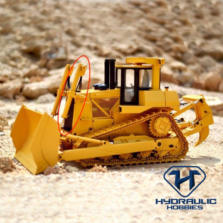 JD DXR2 Dozer Blade Lift Cylinder