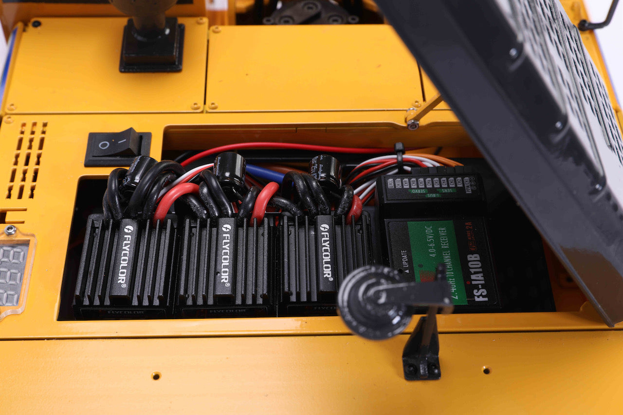 1:12 DIM-PC240 Excavator