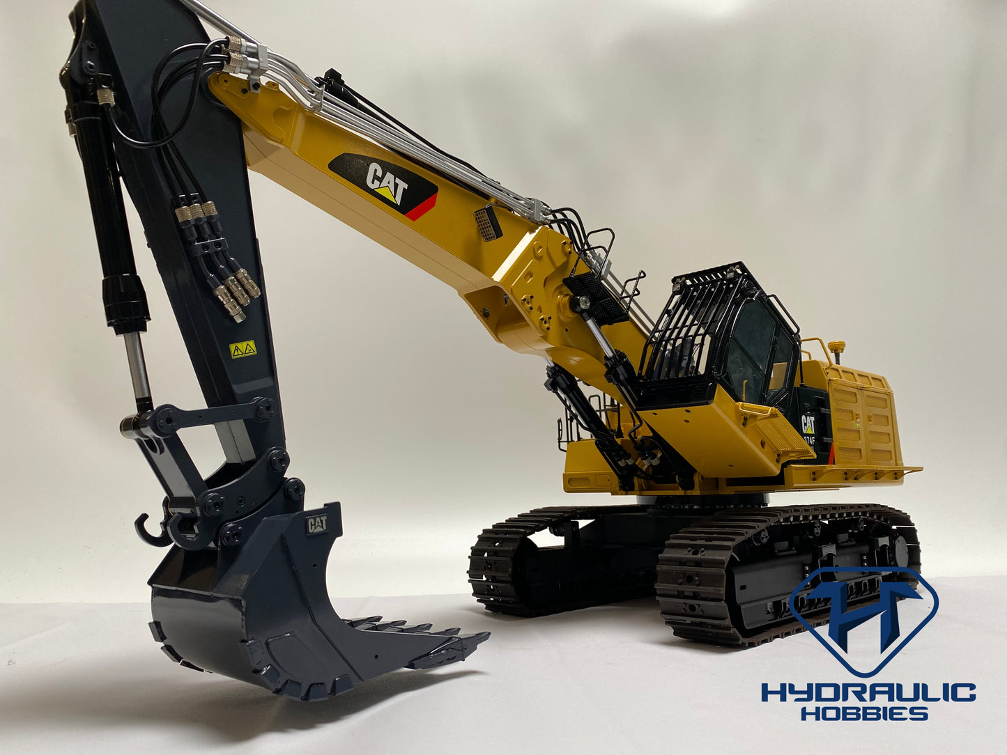 1/14 BM Model 374FL Demolition Excavator