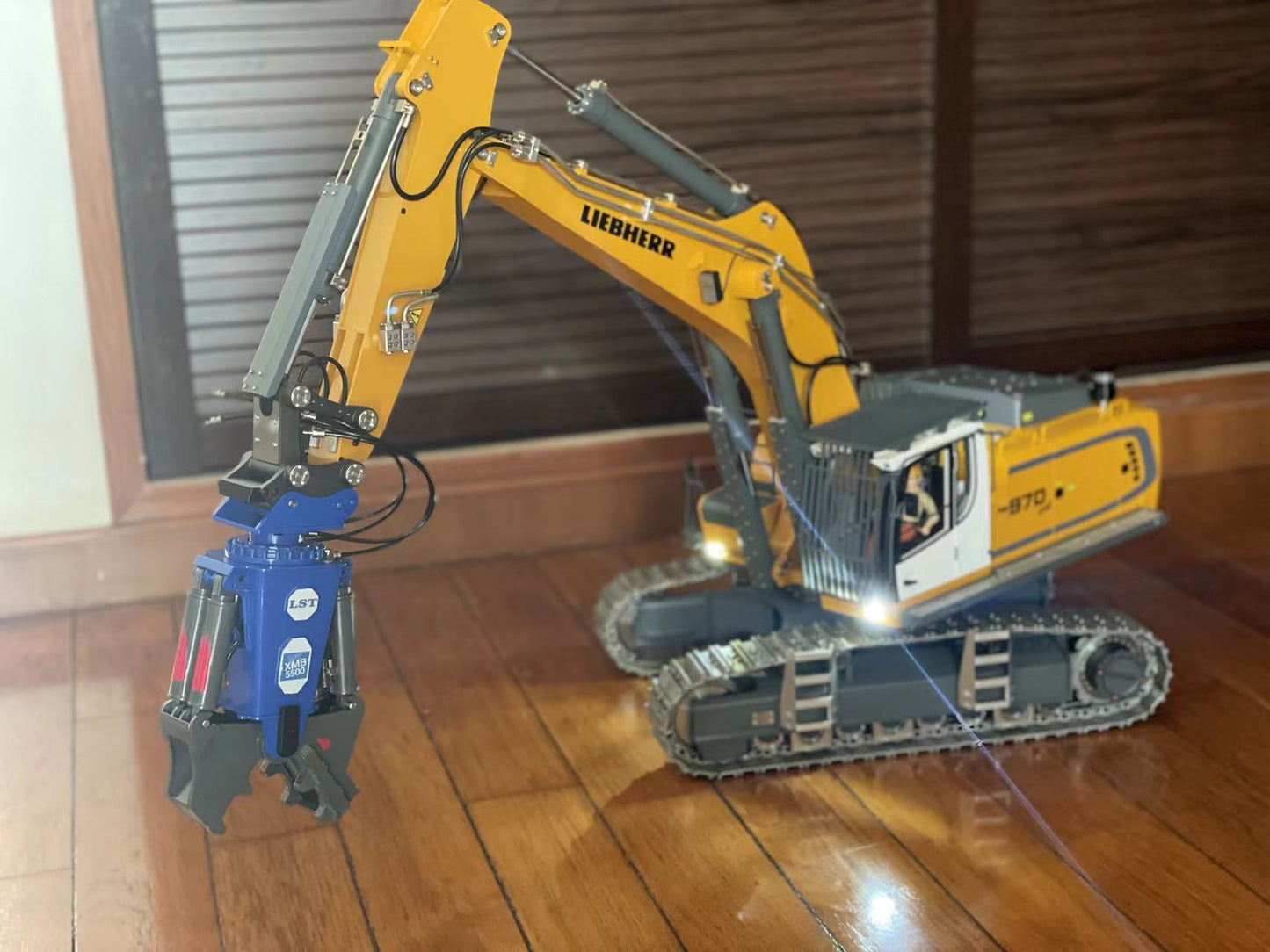 BM Model K970 Excavator Hydraulic Shear
