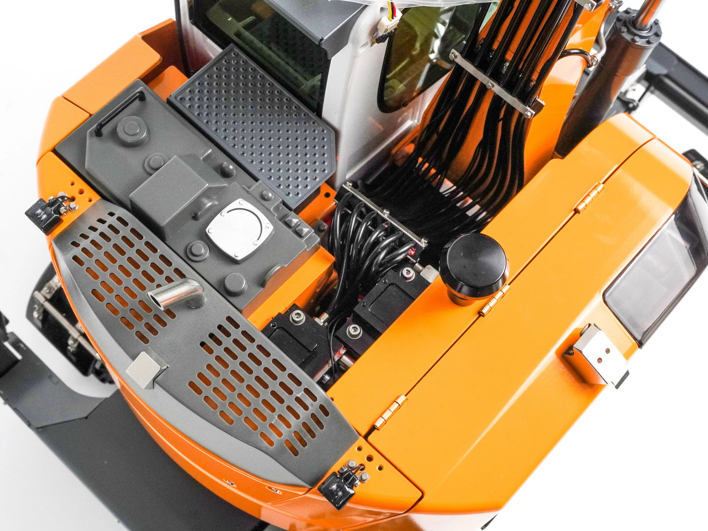 1:14 CUT 914-LS Wheeled Excavator