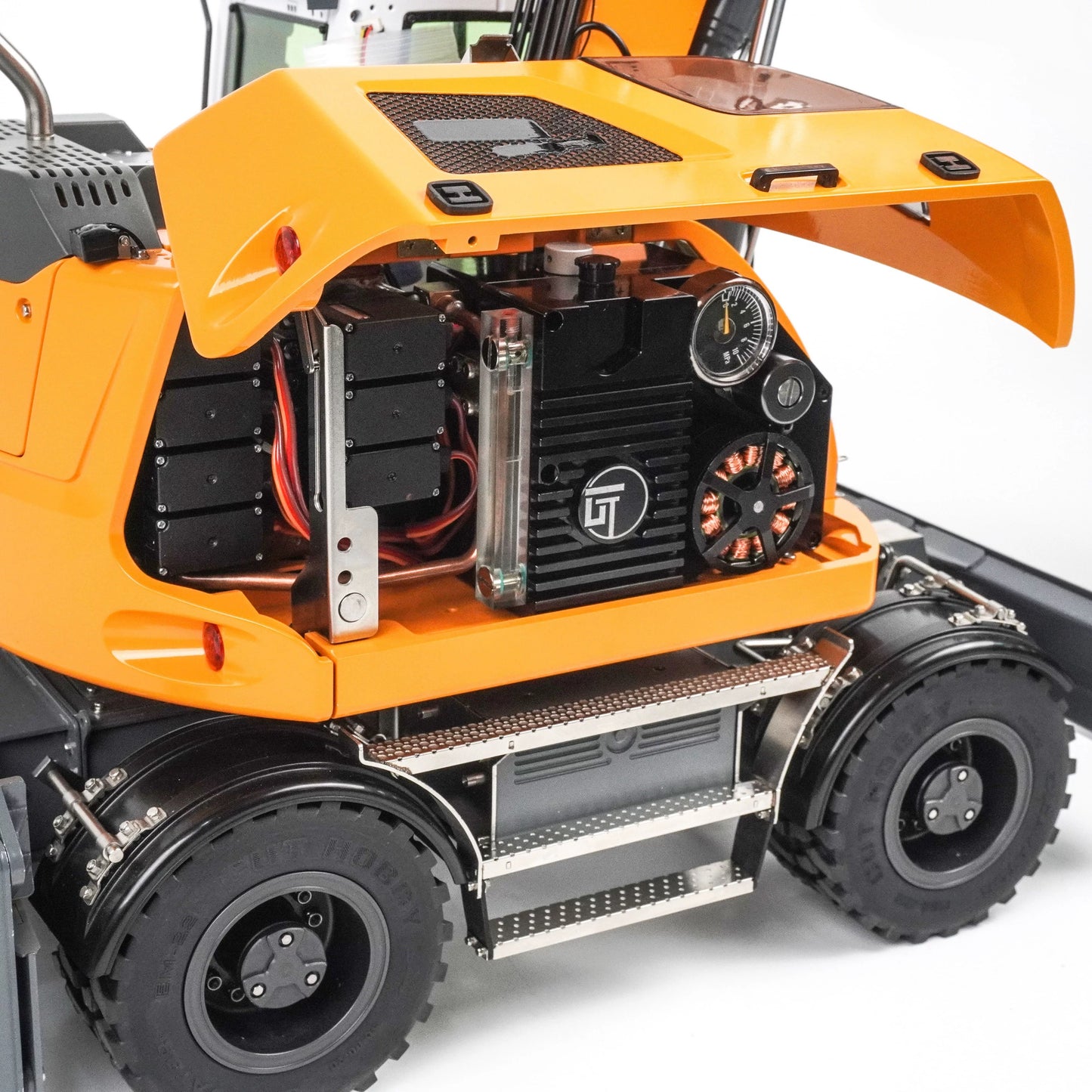 1:14 CUT 914-LS Wheeled Excavator