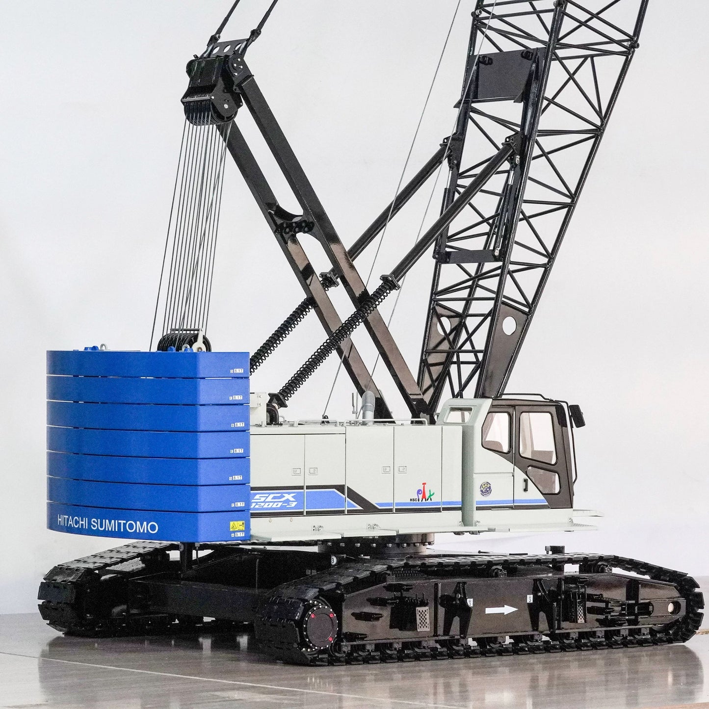1:14 CUT C1200 Crawler Crane