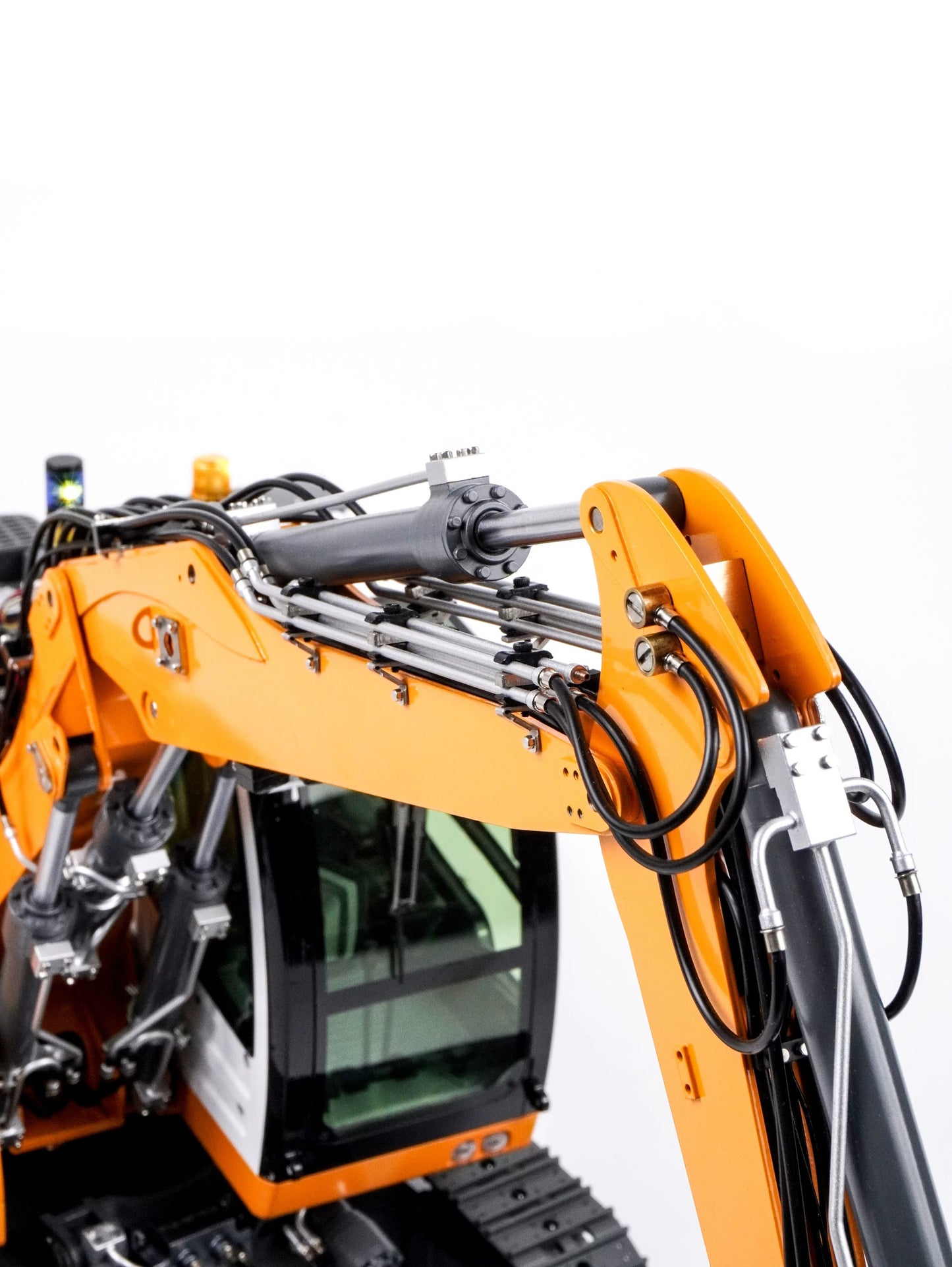 1:14 CUT 914 Pro Excavator 8CH Valve