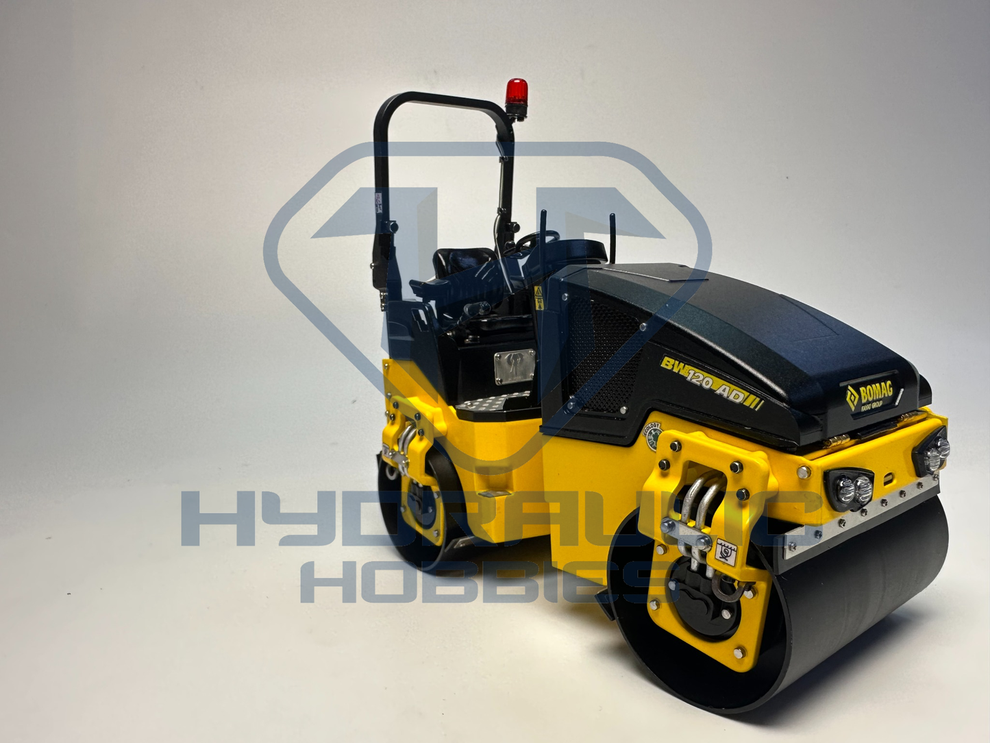 1:14 BM120AD Roller