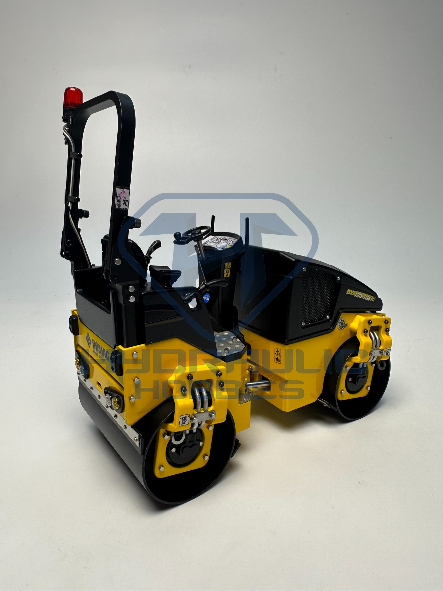 1:14 BM120AD Roller